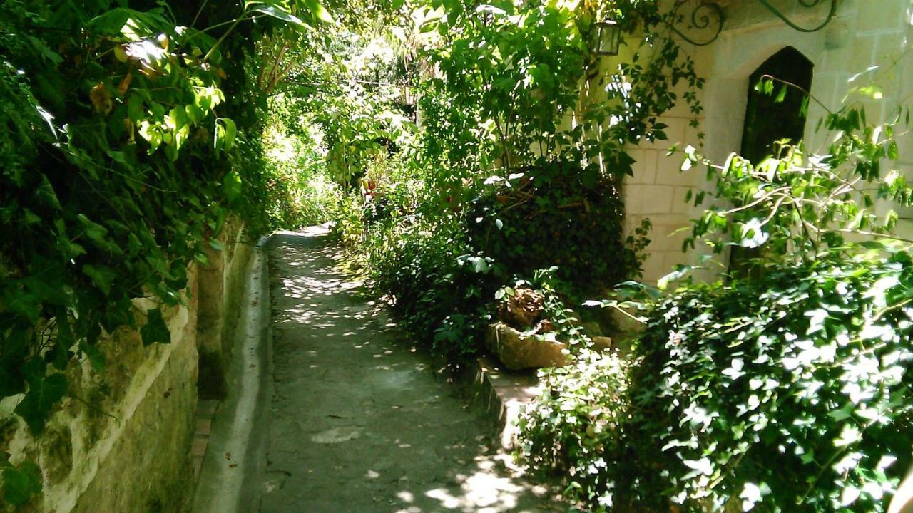 Les Troglos de l'Echeneau Vouvray Extérieur photo